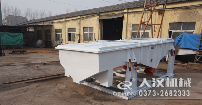 寶珠砂直線振動篩分機 寶珠砂直線振動篩分機